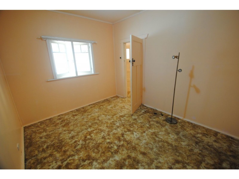 20 Academy Street, Lithgow NSW 2790