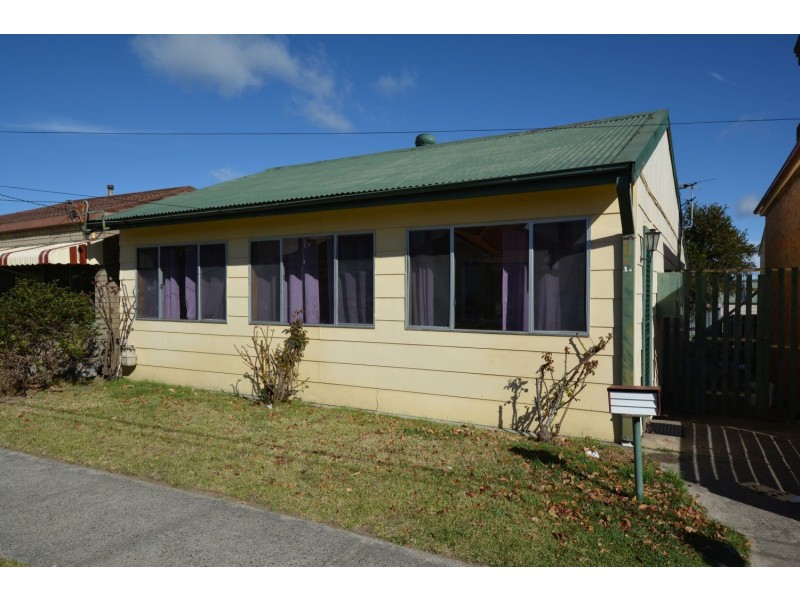 32 Hayley Street, Lithgow NSW 2790