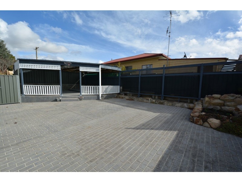 19 Lemnos Street, Lithgow NSW 2790