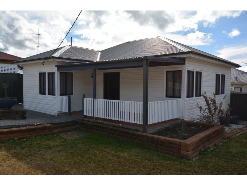 19 Lemnos Street, Lithgow NSW 2790