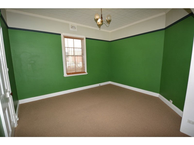 11 Gray Street, Lithgow NSW 2790