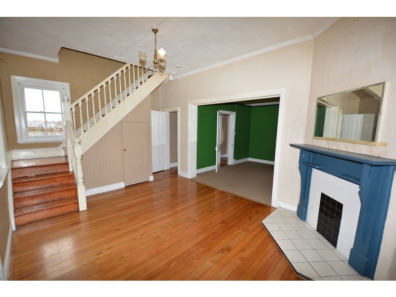 11 Gray Street, Lithgow NSW 2790