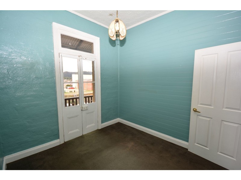 11 Gray Street, Lithgow NSW 2790