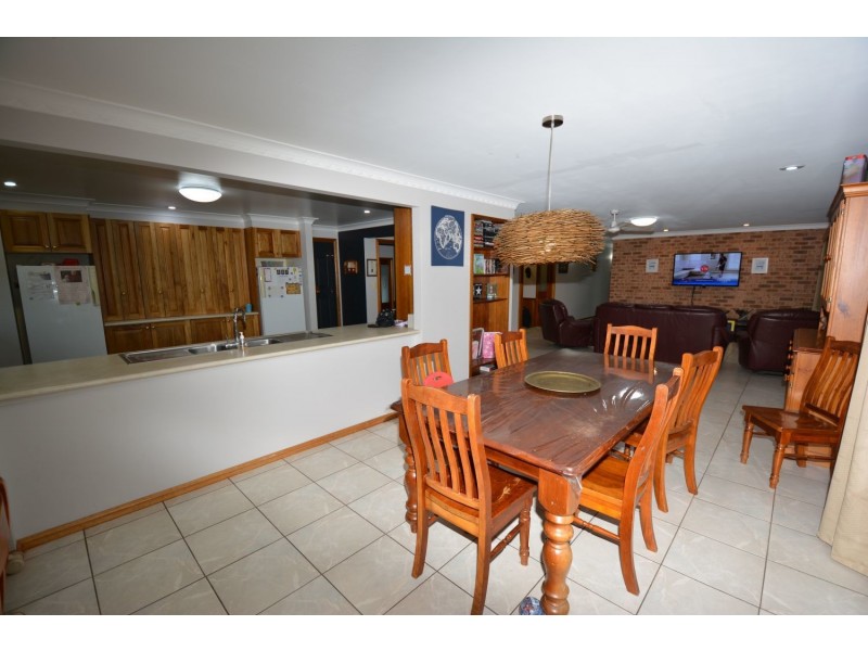 9 Korra Street, Marrangaroo NSW 2790