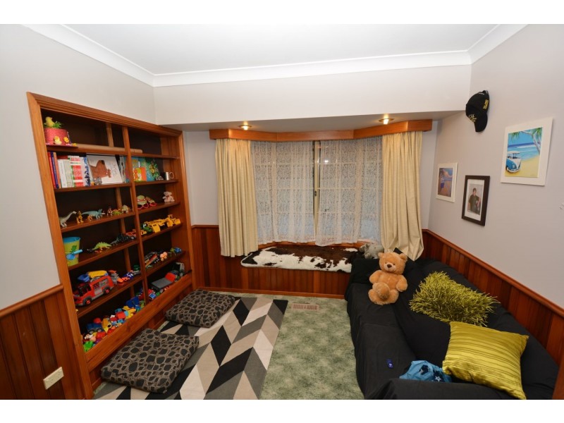 9 Korra Street, Marrangaroo NSW 2790
