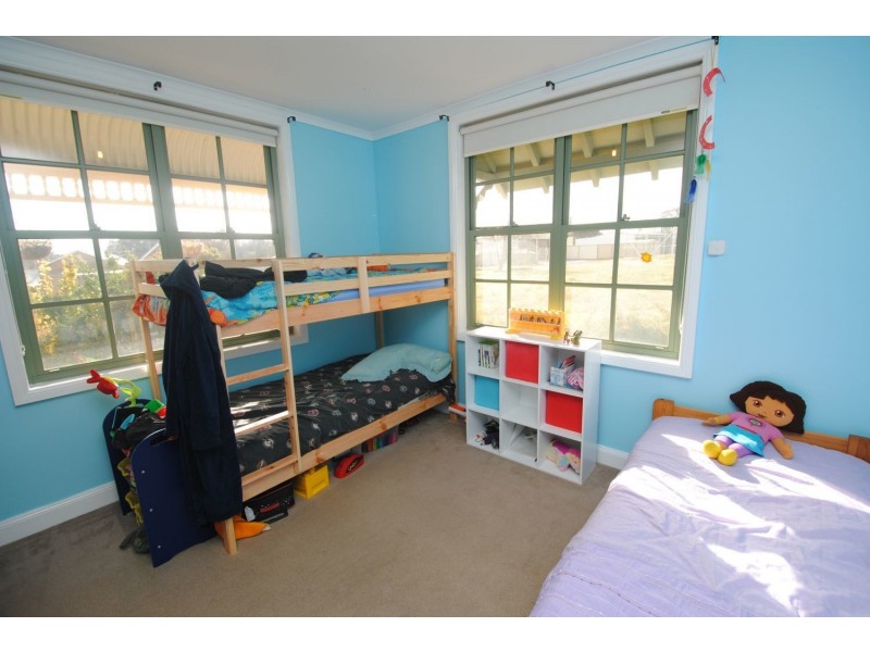 2 Cox Street, Portland NSW 2847