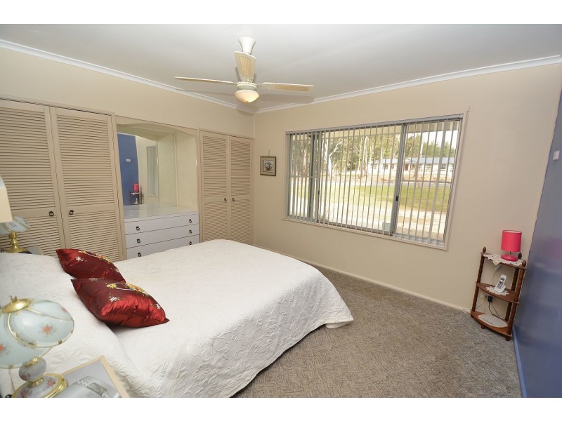 62 Oakey Forest Road, Marrangaroo NSW 2790