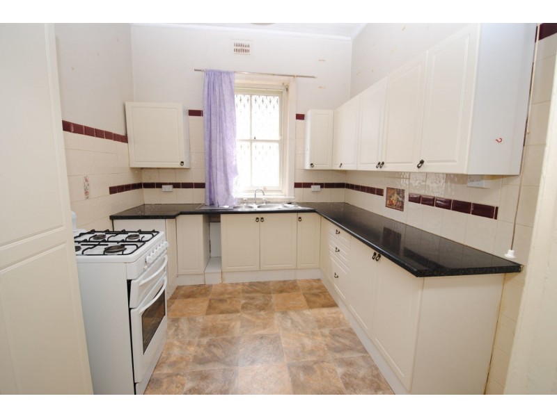 12 Selwyn Street, Lithgow NSW 2790