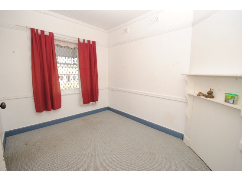 12 Selwyn Street, Lithgow NSW 2790