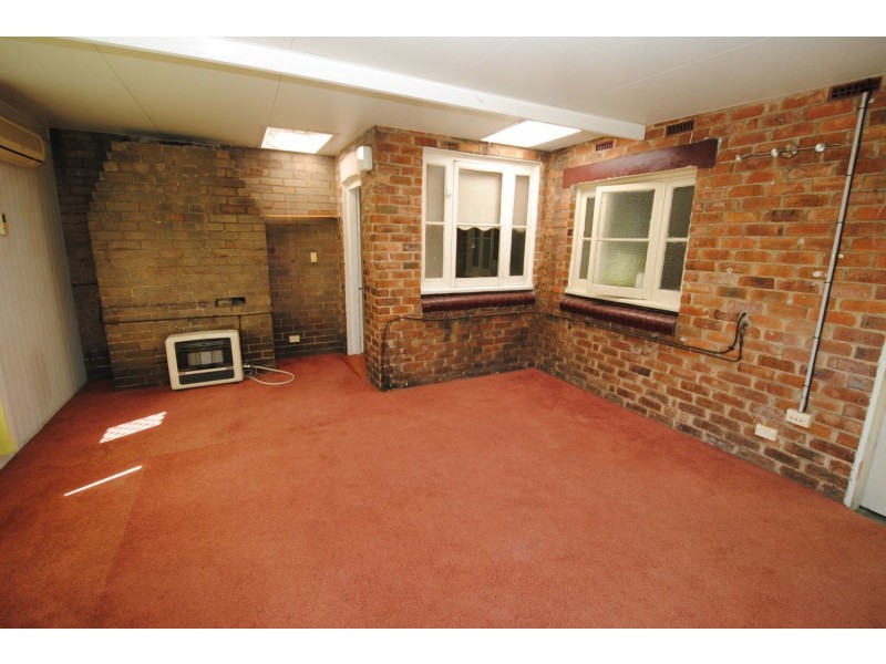 12 Selwyn Street, Lithgow NSW 2790