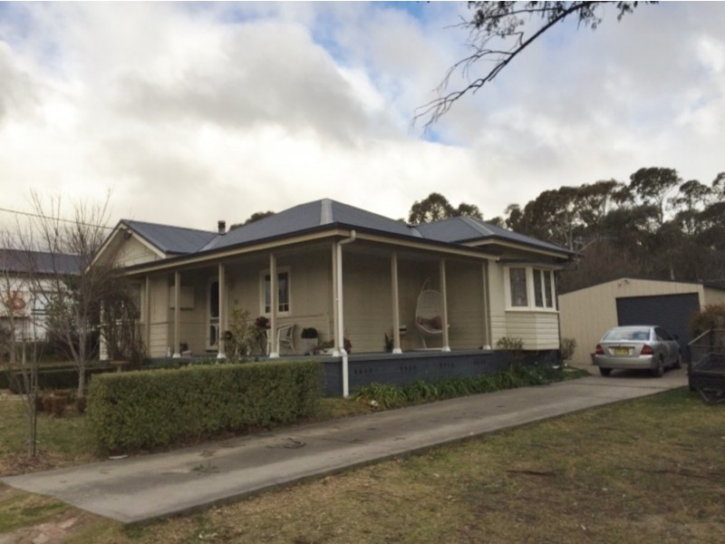 12 Main Street, Portland NSW 2847