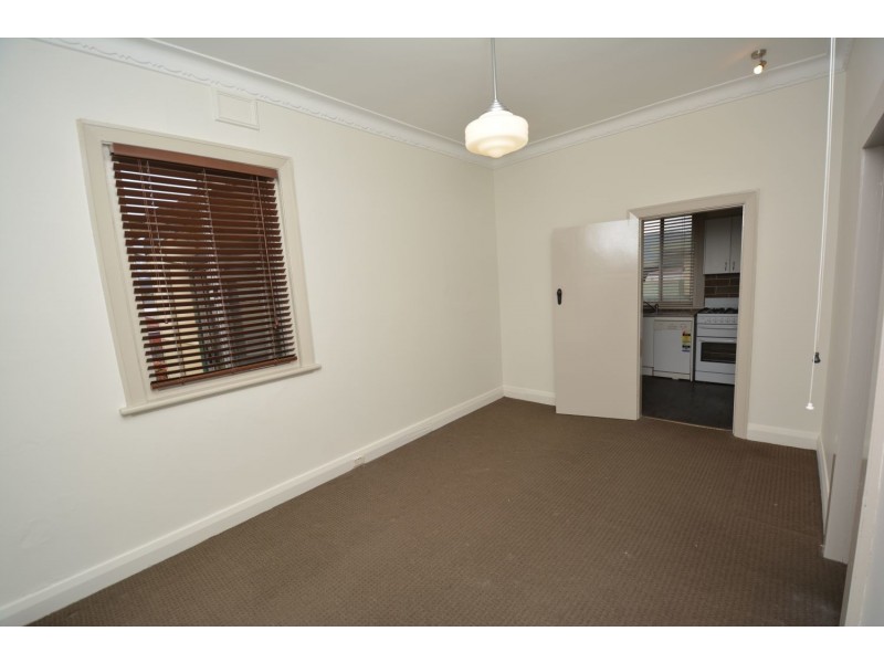 15 Martini Parade, Lithgow NSW 2790