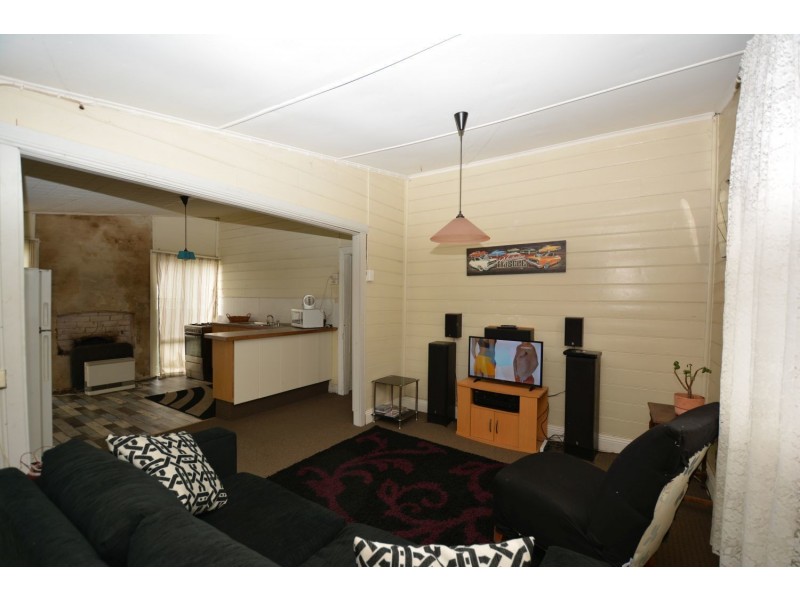 85 Coalbrook Street, Lithgow NSW 2790