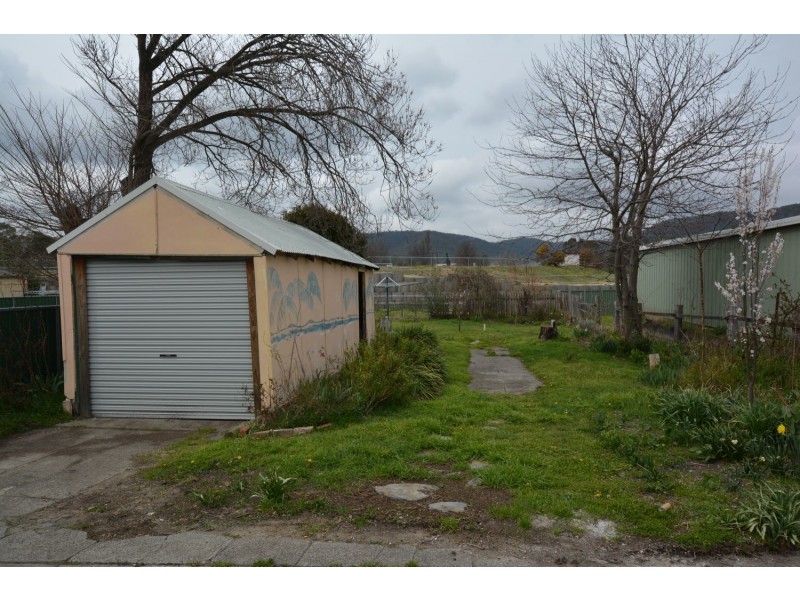 85 Coalbrook Street, Lithgow NSW 2790