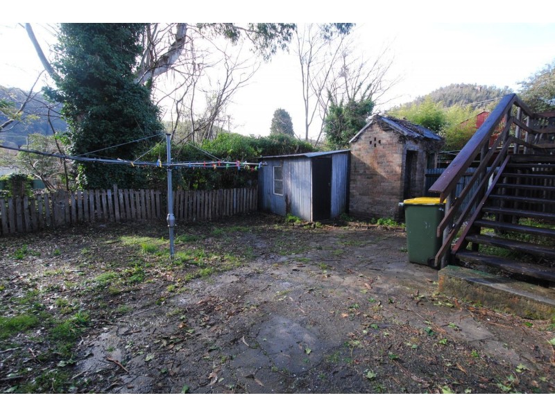 190 Inch Street, Lithgow NSW 2790