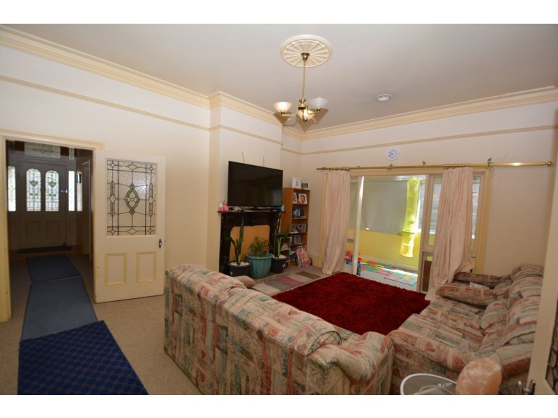 9 Roy Street, Lithgow NSW 2790