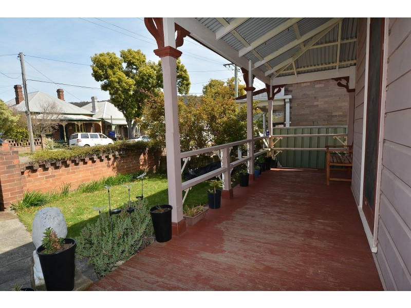 9 Roy Street, Lithgow NSW 2790
