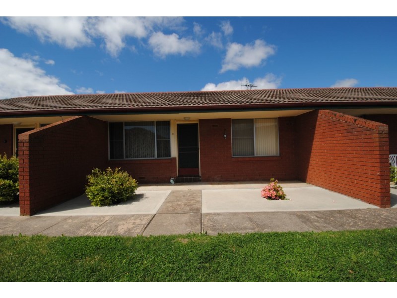 2/30 King Street, Lithgow NSW 2790