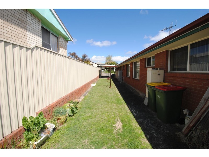 2/30 King Street, Lithgow NSW 2790