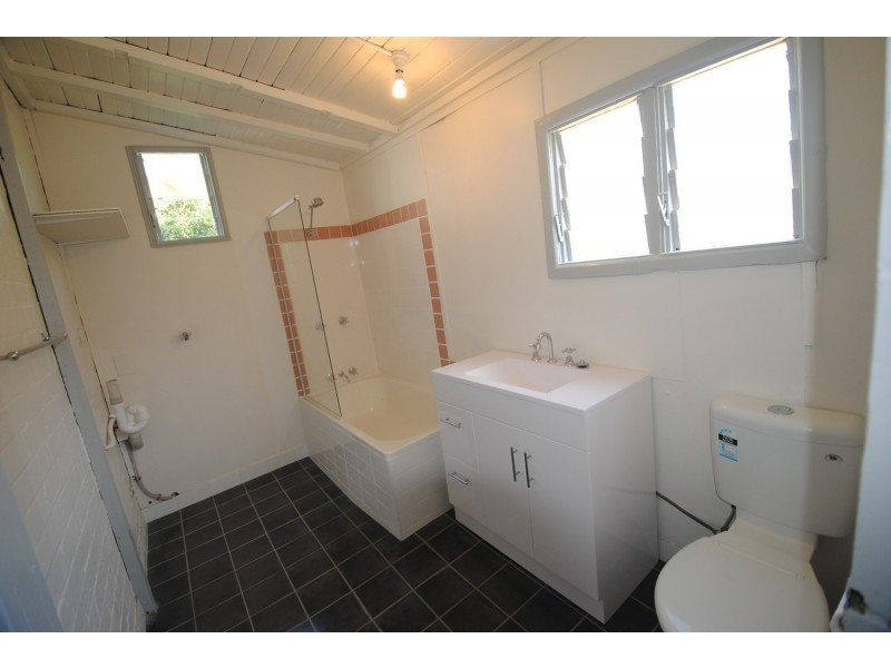 206 Inch Street, Lithgow NSW 2790