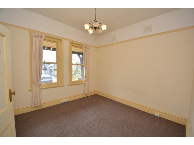 9 Laurence Street, Lithgow NSW 2790