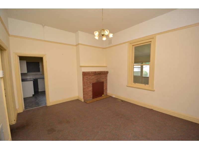 9 Laurence Street, Lithgow NSW 2790