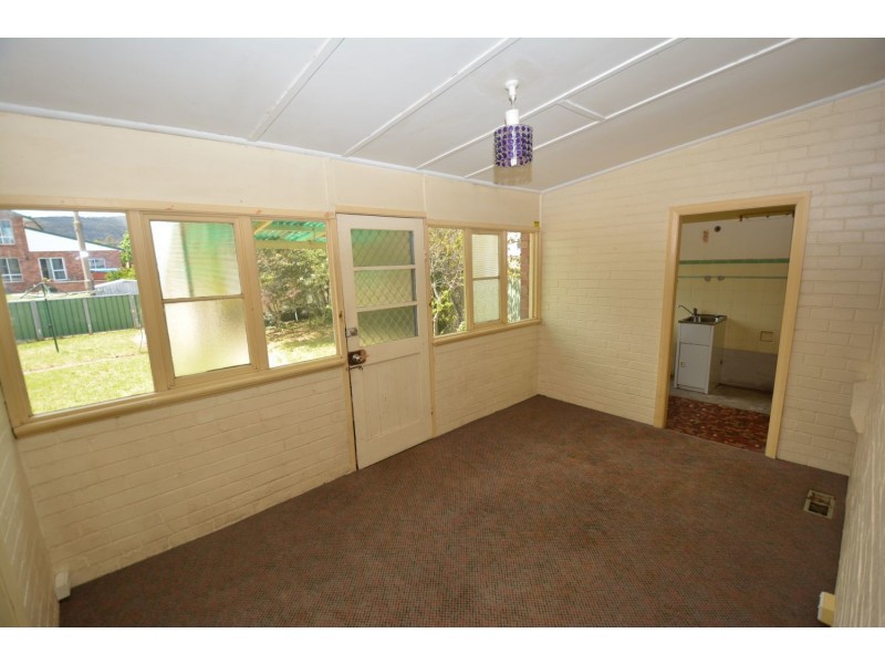 9 Laurence Street, Lithgow NSW 2790