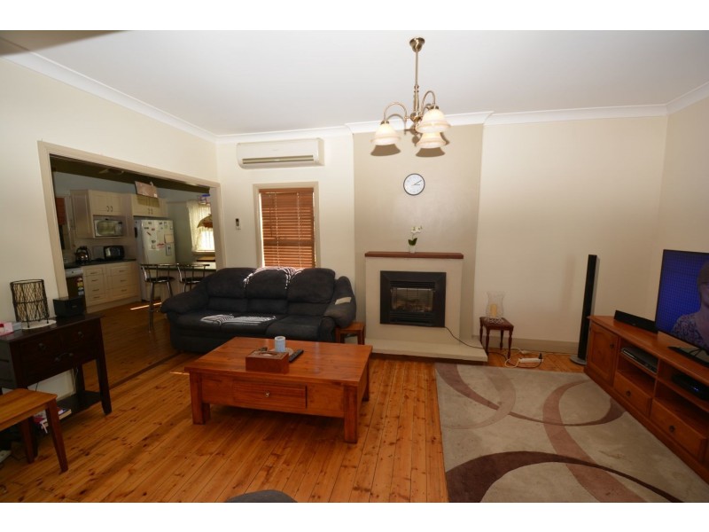 49 Lyon Parade, Wallerawang NSW 2845