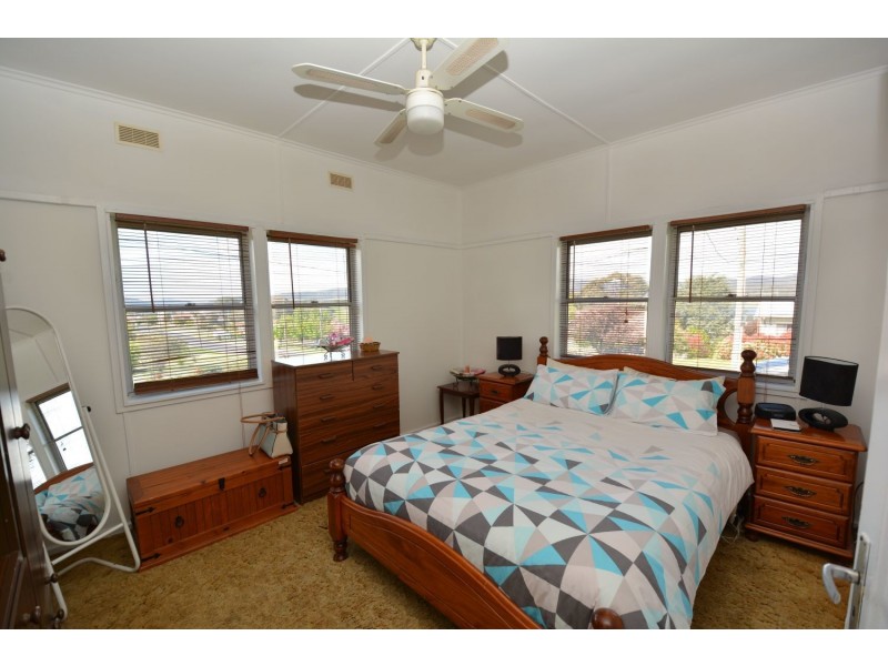 49 Lyon Parade, Wallerawang NSW 2845