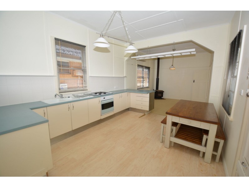 32 Calero Street, Lithgow NSW 2790