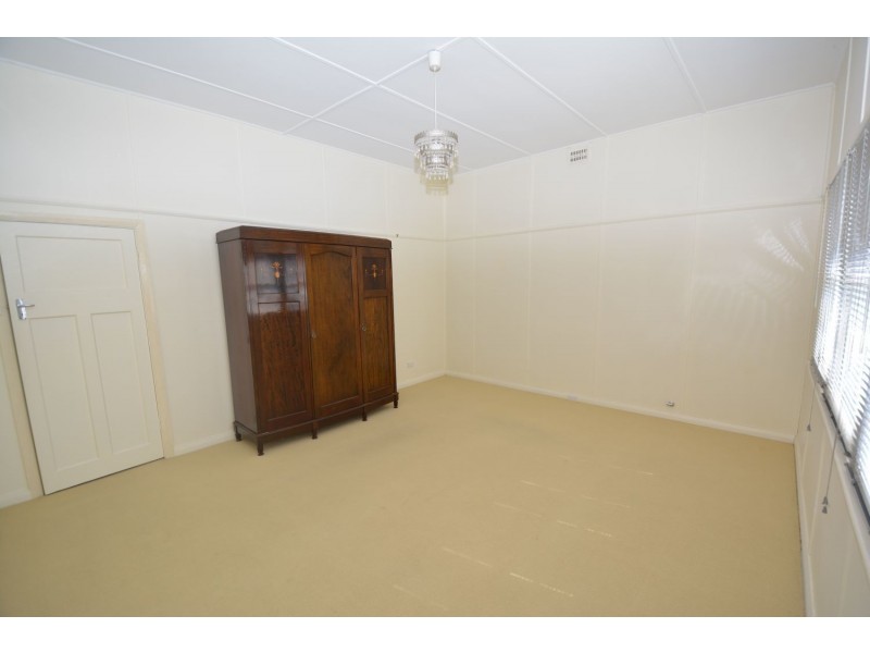 32 Calero Street, Lithgow NSW 2790