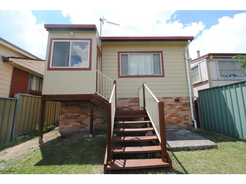 109 Martini Parade, Lithgow NSW 2790