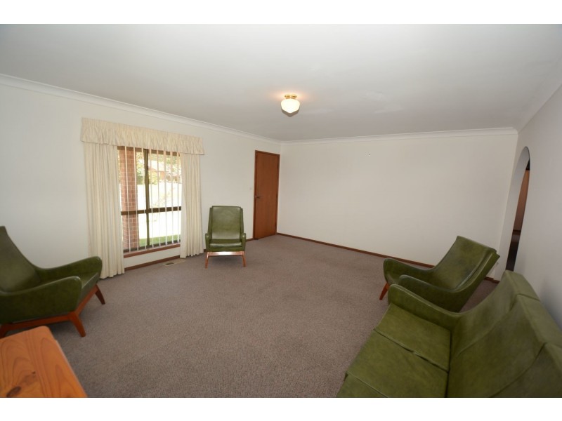 16 Heffernan Place, Lithgow NSW 2790