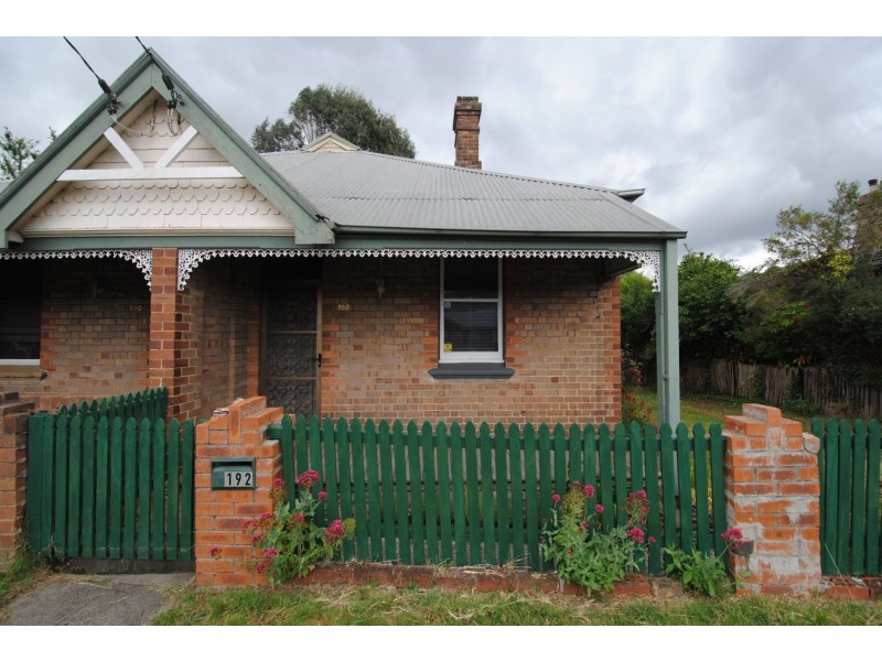 192 Inch Street, Lithgow NSW 2790