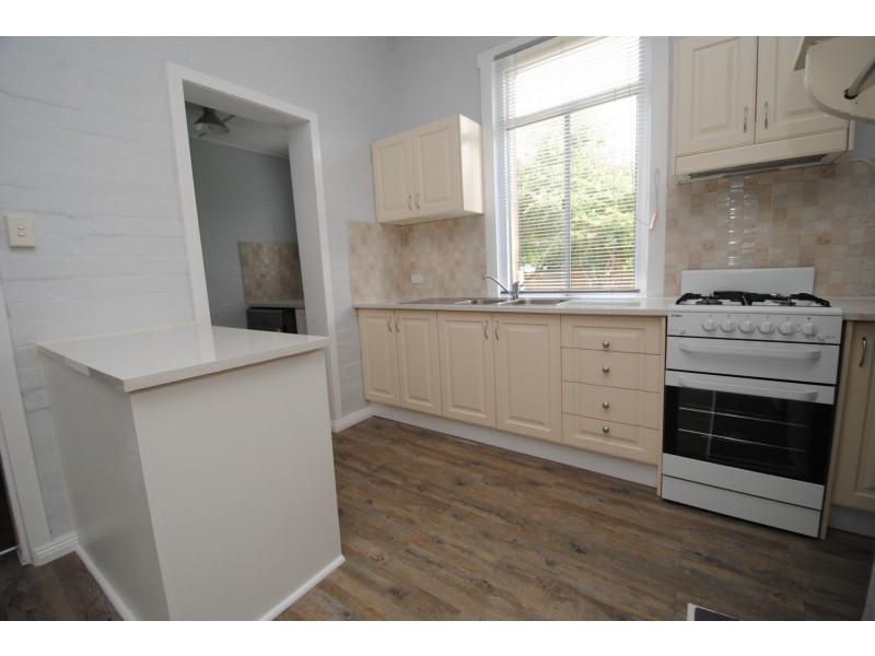 192 Inch Street, Lithgow NSW 2790