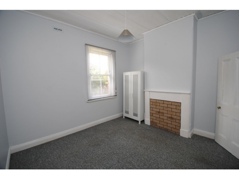 192 Inch Street, Lithgow NSW 2790