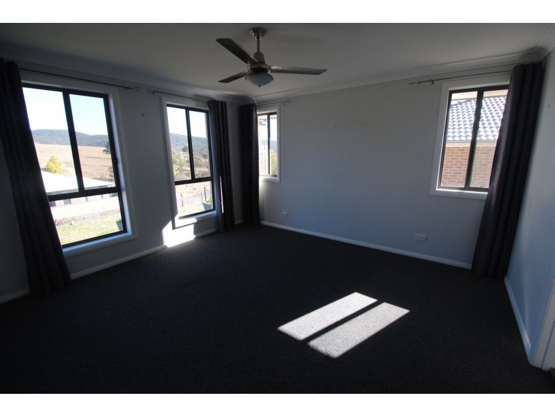 6 Thornton Avenue, Lithgow NSW 2790