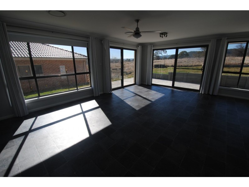 6 Thornton Avenue, Lithgow NSW 2790