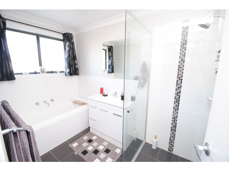 6 Thornton Avenue, Lithgow NSW 2790