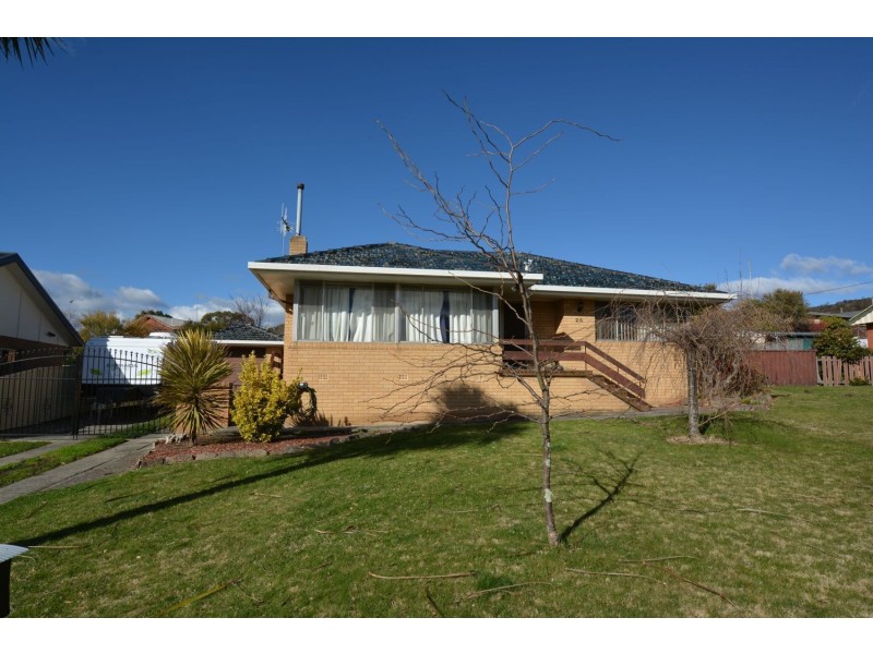 26 Lemnos Street, Lithgow NSW 2790