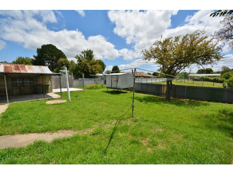 5  Pine Tree Avenue, Cullen Bullen NSW 2790