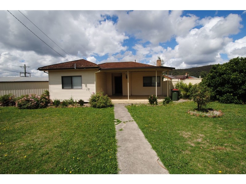 50 Amiens Street, Lithgow NSW 2790