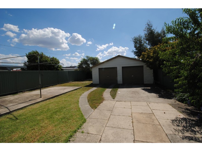 68 Rifle Parade, Lithgow NSW 2790