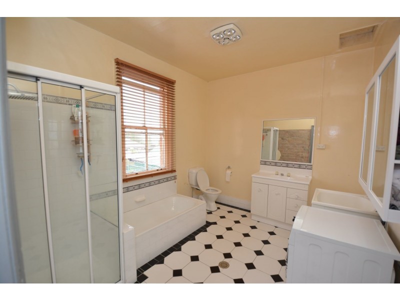 40 Lett Street, Lithgow NSW 2790