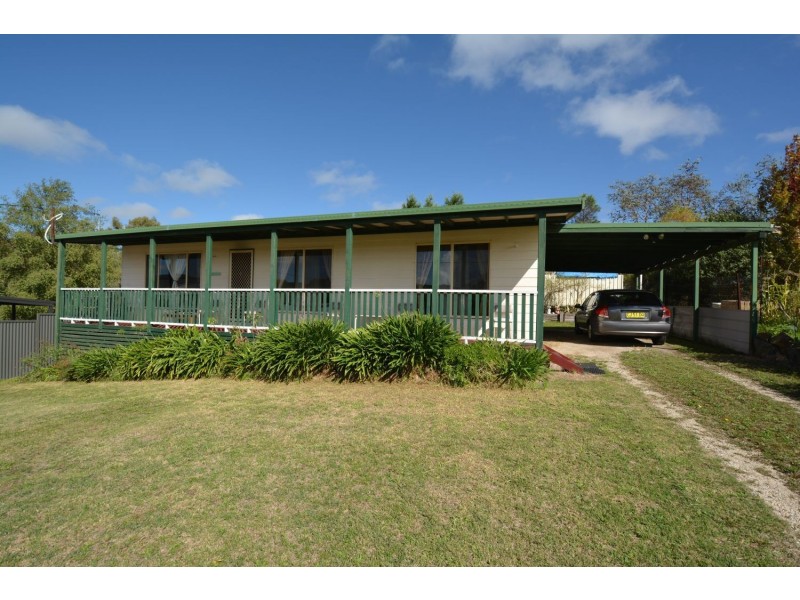 9 Cook Street, Portland NSW 2847