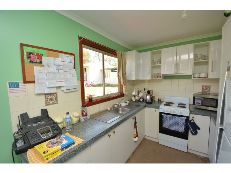 9 Cook Street, Portland NSW 2847