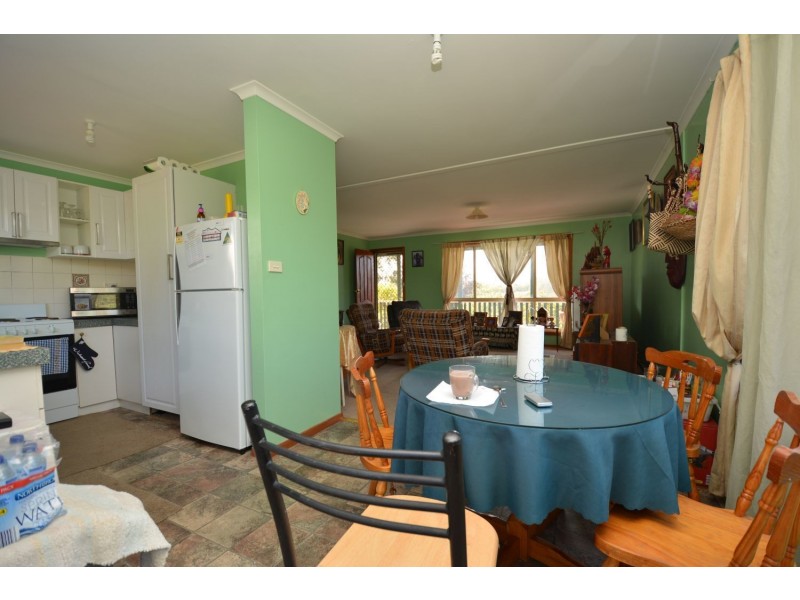 9 Cook Street, Portland NSW 2847