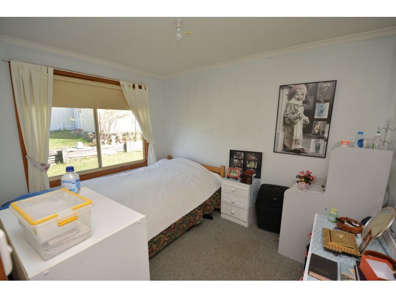 9 Cook Street, Portland NSW 2847