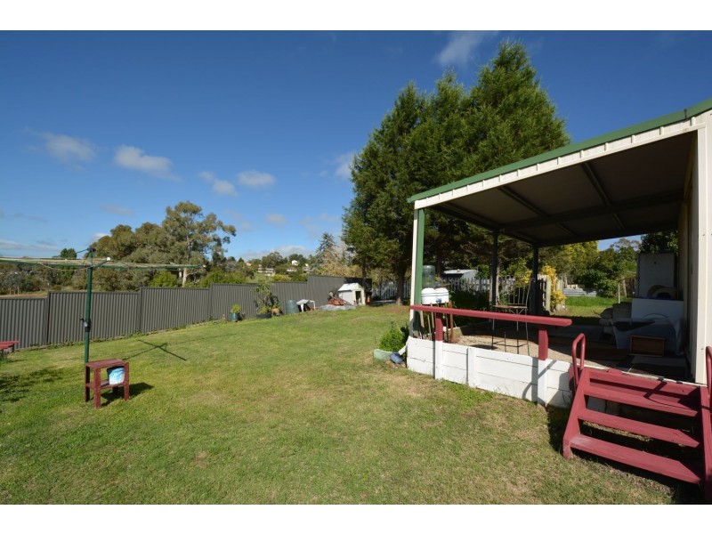 9 Cook Street, Portland NSW 2847