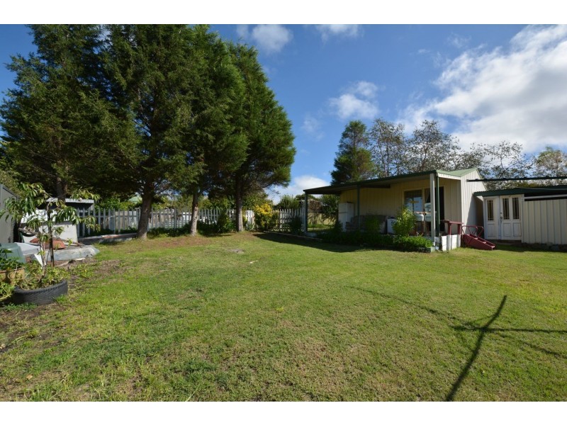 9 Cook Street, Portland NSW 2847